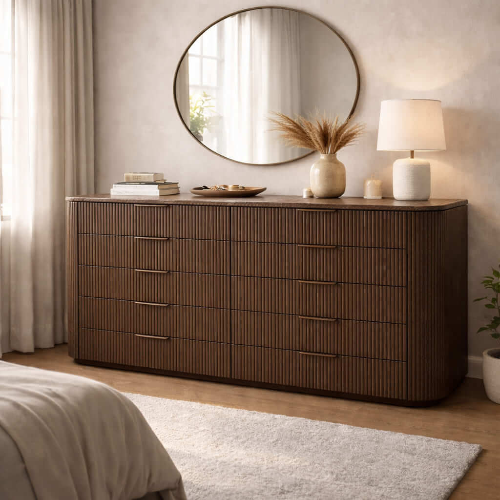 Regal Emperador Chest